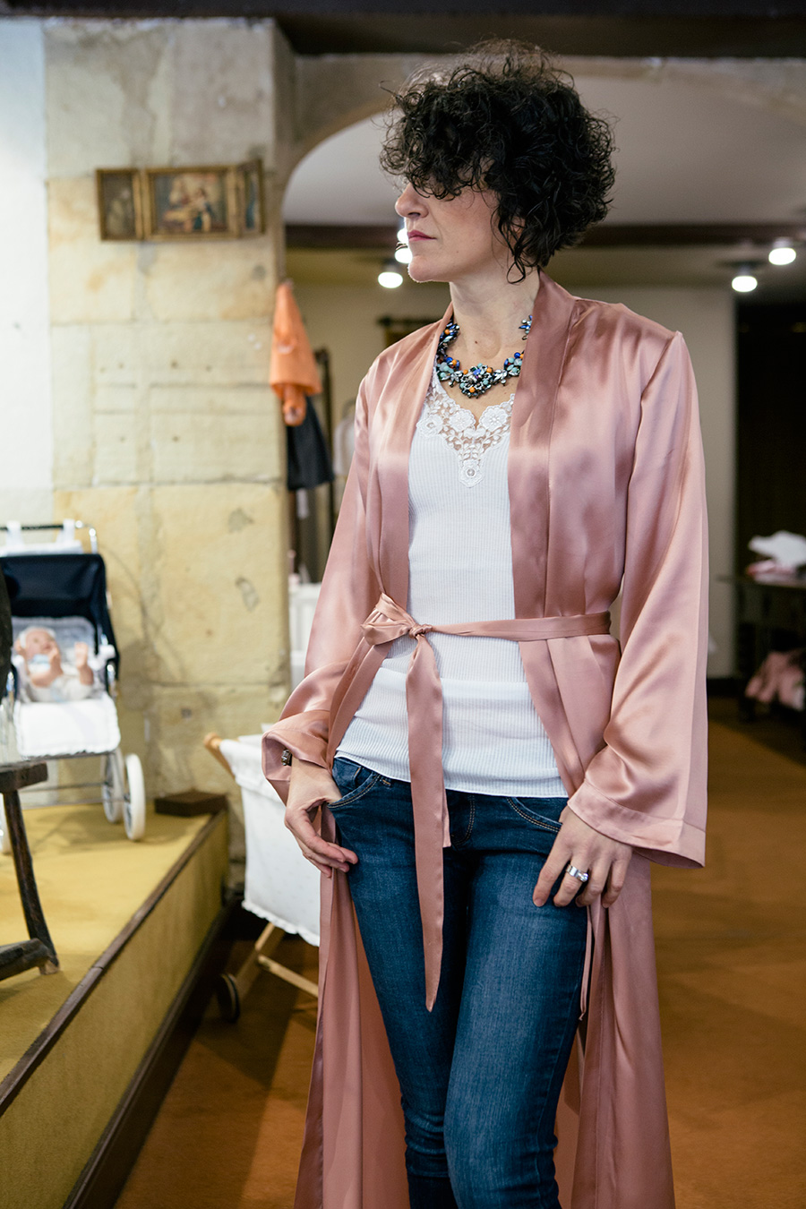 artesano, hecho a mano, lingería, lencería, tendencia pijama, collar, bata, seda, jeans, denim