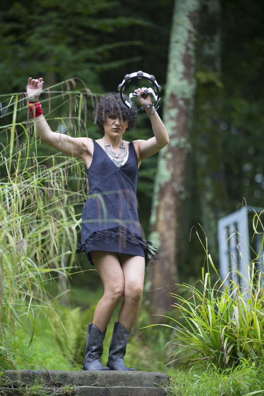 Fringeds, Dress, vestido flecos, maxicollar, necklace, banda a, pandereta, Boots, sendra, madre in spain, madehand, artesano, hecho a mano