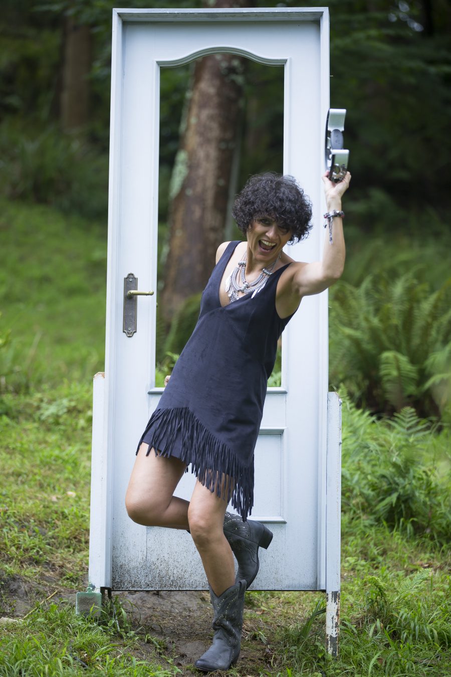 Fringeds, Dress, vestido flecos, maxicollar, necklace, banda a, pandereta, Boots, sendra, madre in spain, madehand, artesano, hecho a mano