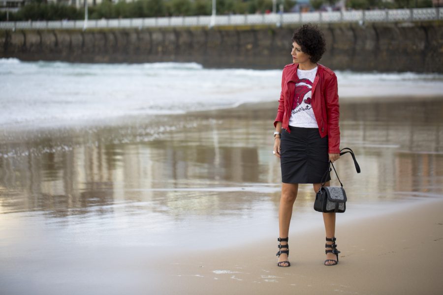 Zergatik, concurso bloggers, donostia, what,s your style missclov, Rebeca Valdivia, falda lápiz, bolso bandolera